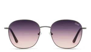 Quay Jezabell Sunglasses Gun/Navy Peach