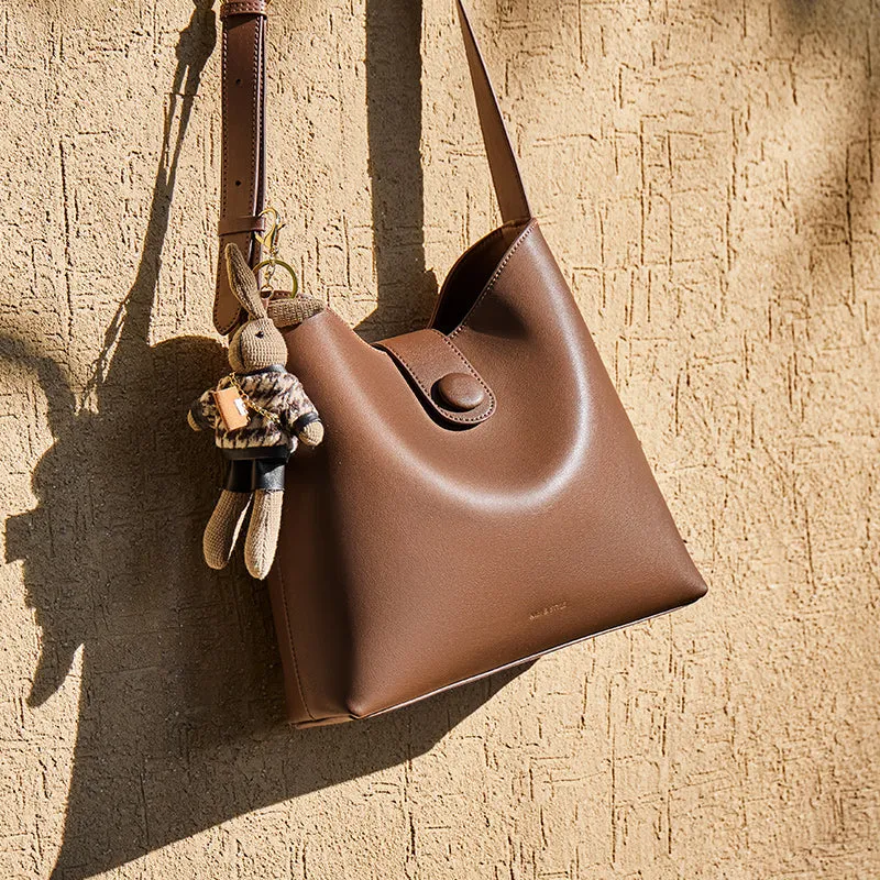 Retro Brown Leather Medium Shoulder Bag