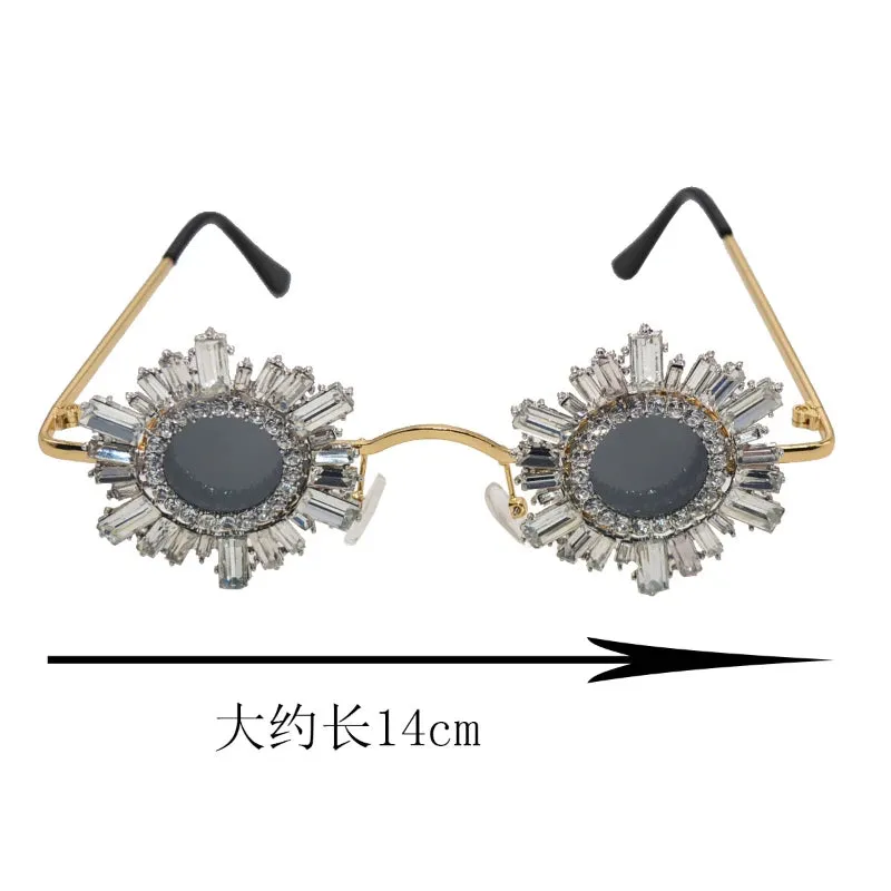 Trendy Retro Rhinestone Sun Embezzled Sunglasses